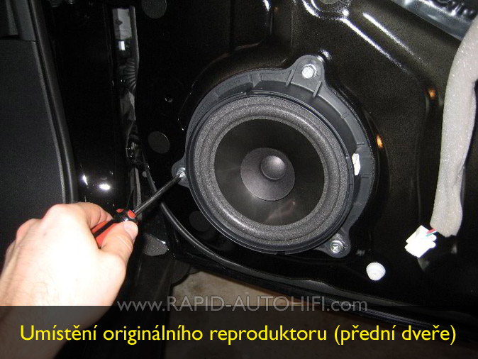 Reproduktory NISSAN Juke ESX SXE62 přední sada s redukcemi