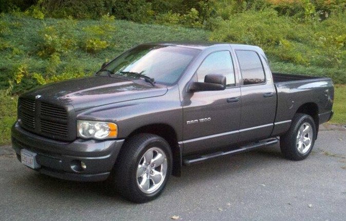 Autorádio DODGE RAM 2002-2005 JVC KD-X382BT Bluetooth s instalační sadou