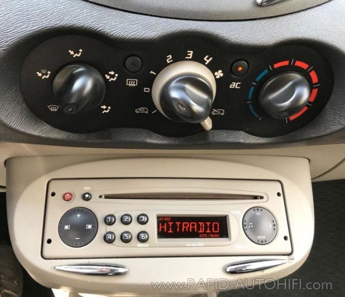 Autorádio RENAULT Twingo II. 2007-2011 JVC KD-X282BT Bluetooth s instalační sadou