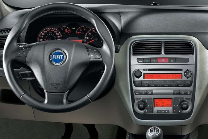 Autorádio FIAT Grande Punto JVC KD-X282BT Bluetooth s instalační sadou