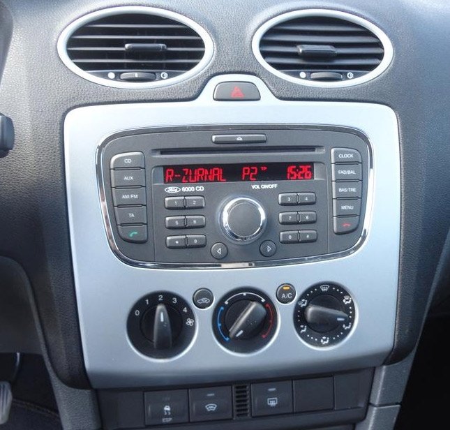Autorádio FORD Focus 2007-2010 JVC KD-X282BT Bluetooth s instalační sadou