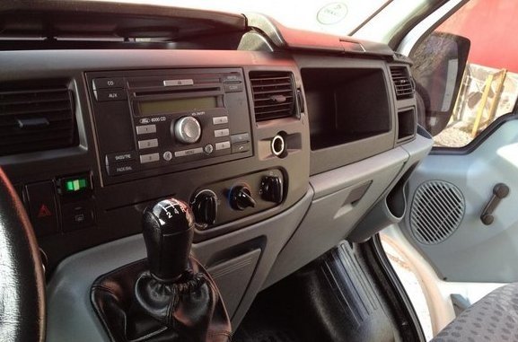 Autorádio FORD Transit 2006-2013 JVC KD-X162 s instalační sadou
