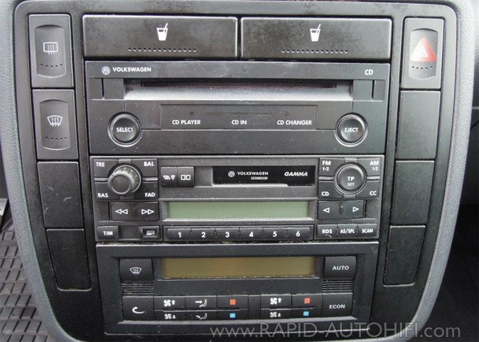 Autorádio SEAT Alhambra JVC KD-X162 s instalační sadou