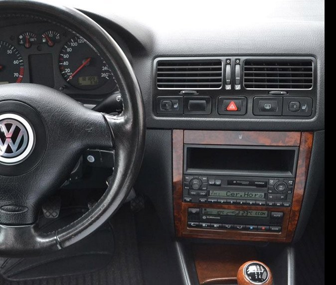 Autorádio VW Bora JVC KD-T702BT Bluetooth s instalační sadou