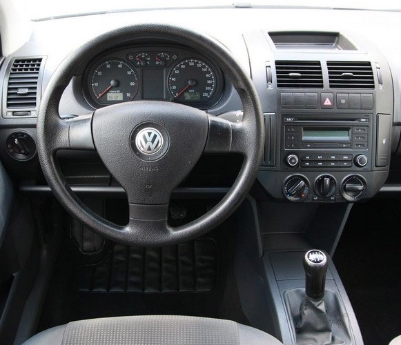Autorádio VW Polo 2005-2009 JVC KD-T702BT Bluetooth s instalační sadou