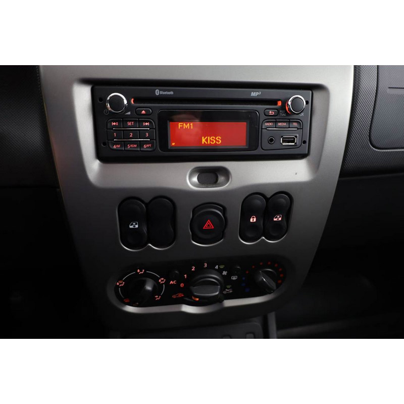 Autorádio DACIA Duster I. 2013-2017 JVC KD-X282BT Bluetooth s instalační sadou