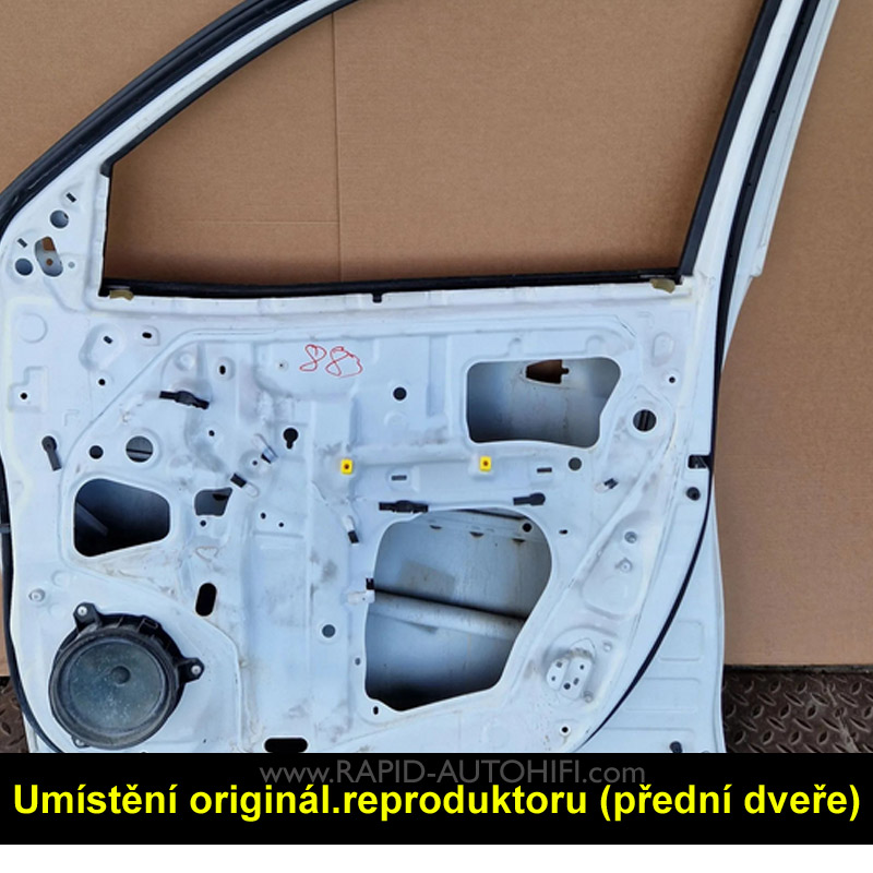 Reproduktory TOYOTA Hilux Crunch DSX62 s redukcemi
