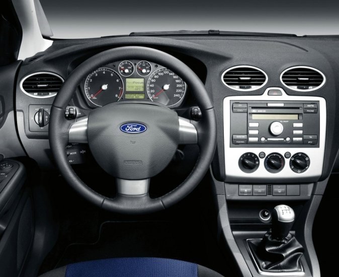 Autorádio FORD Focus 2004-2007 JVC KD-T702BT Bluetooth s instalační sadou