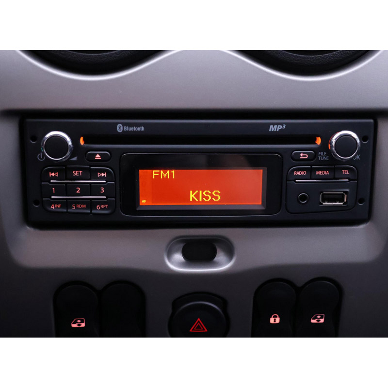 Autorádio DACIA Duster I. 2013-2017 JVC KD-X282BT Bluetooth s instalační sadou