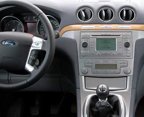 Autorádio FORD Galaxy 2006-2007 JVC KD-T702BT Bluetooth s instalační sadou