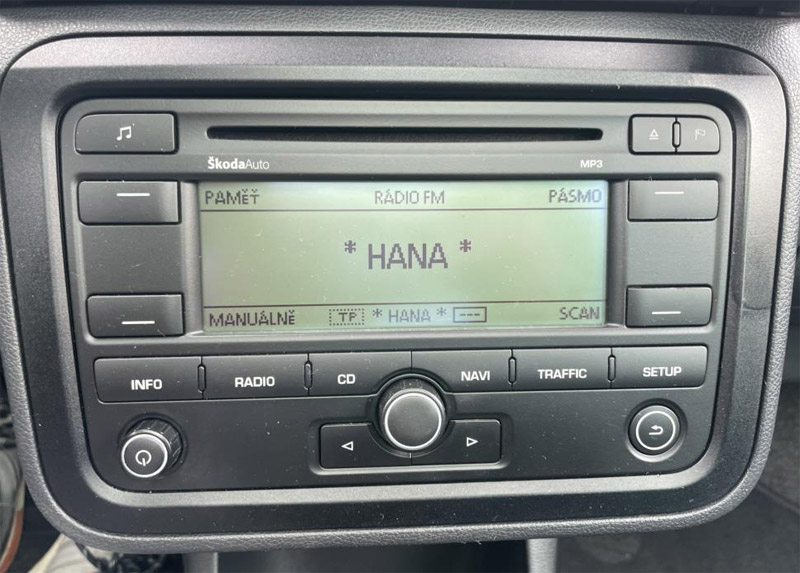 Autorádio ŠKODA Fabia II. Roomster 2DIN JVC KD-T922BT Bluetooth s instalační sadou